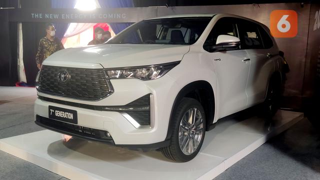 Belum Sebulan Sejak Peluncuran, Pemesanan Kijang Innova Zenix Nyaris 4.000 Unit